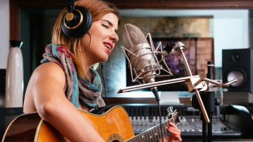 How to Land a Record Deal