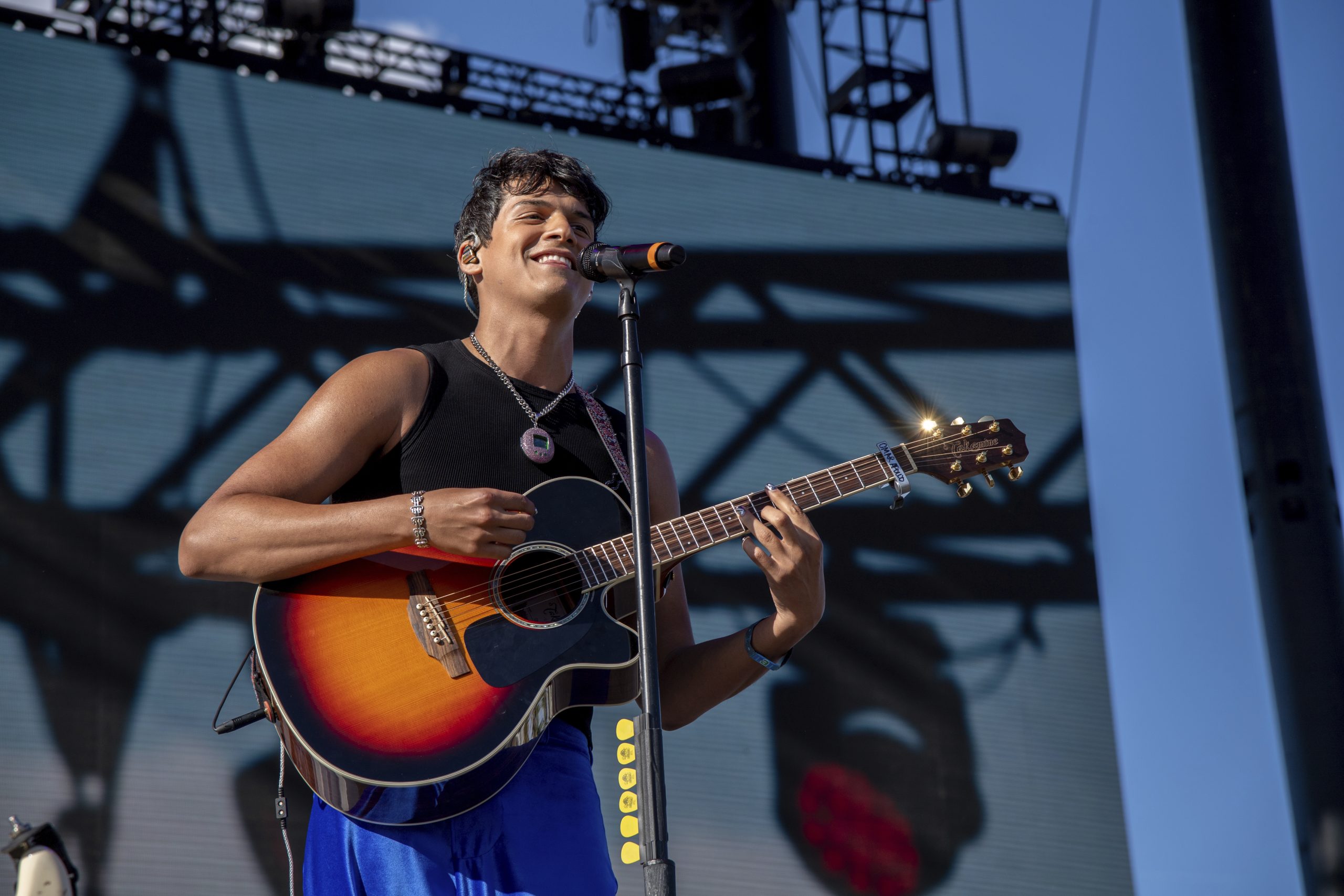 How Much Do You Really Need To Know To Write A Song